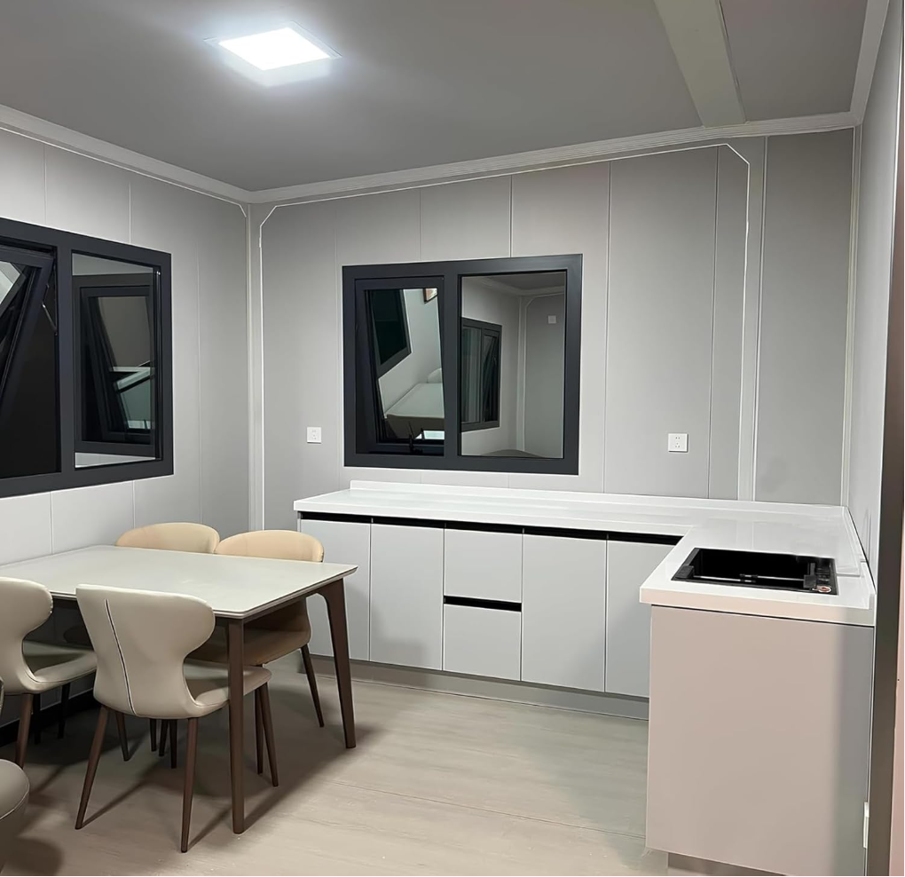 Custom 30ft modular foldable portable 56sqm tiny container house For Beach House - Image 4