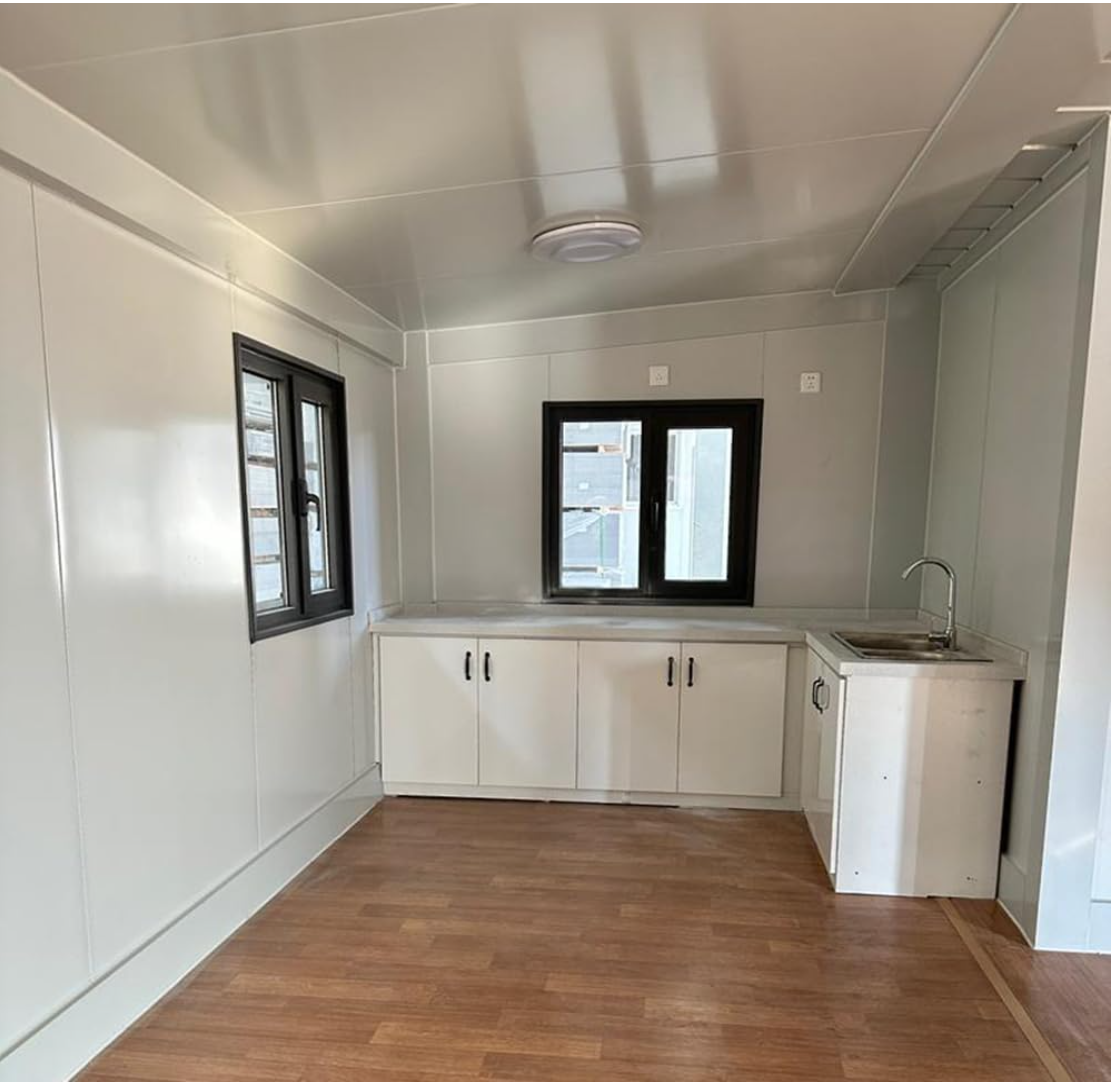 OEM Tiny 28sqm Mobile Expandable Container House For Beach House - Image 9