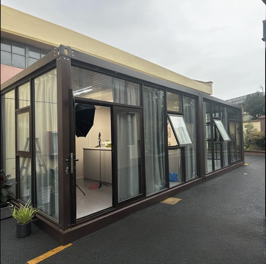 Double-Layer 20ft Container House -15 sqm Prefab Modular Structure for Hotel & Office, Quick Lock System