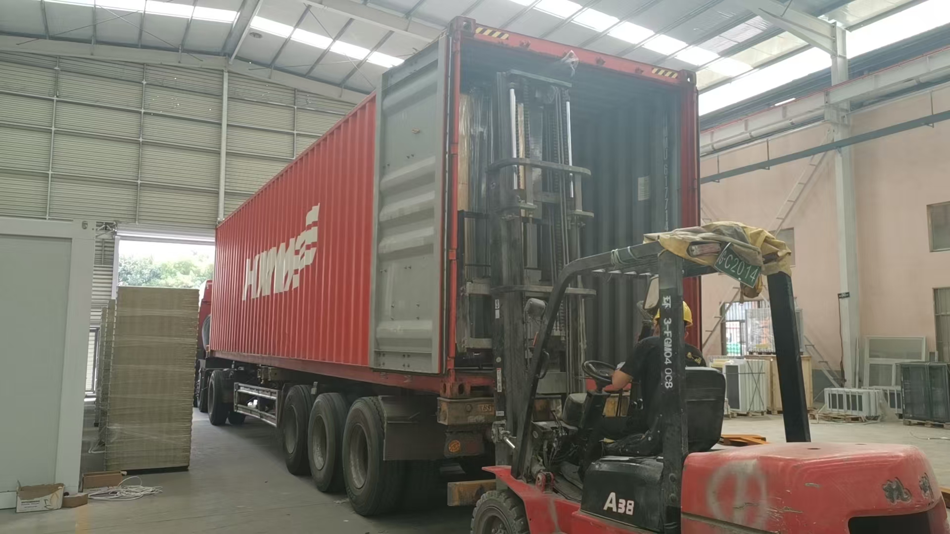 Cost-Effective 20ft Prefab House - Container Hospital/Clinic Modular Design Easy Relocate - Image 6