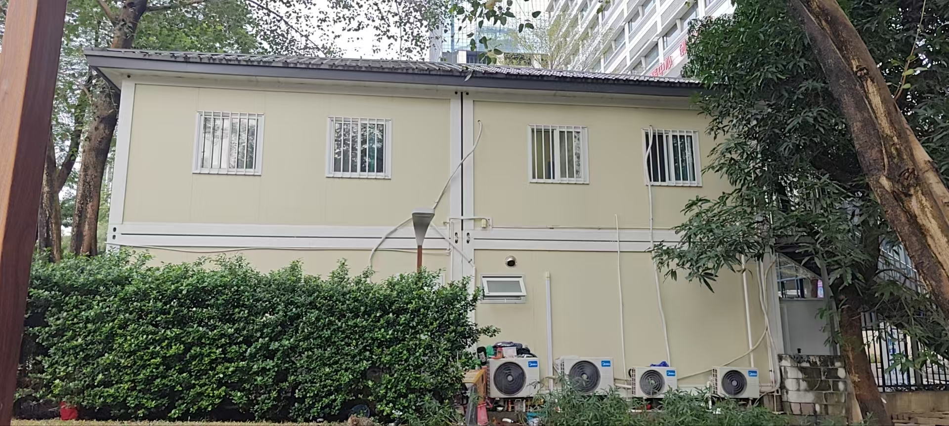 Cost-Effective 20ft Prefab House - Container Hospital/Clinic Modular Design Easy Relocate - Image 2